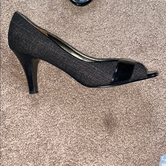 Impo Whistle Ramie Peep Toe Shoe - Picture 3 of 11